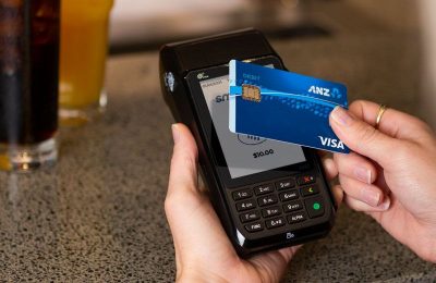 Contactless card payment on EFTPOS machine